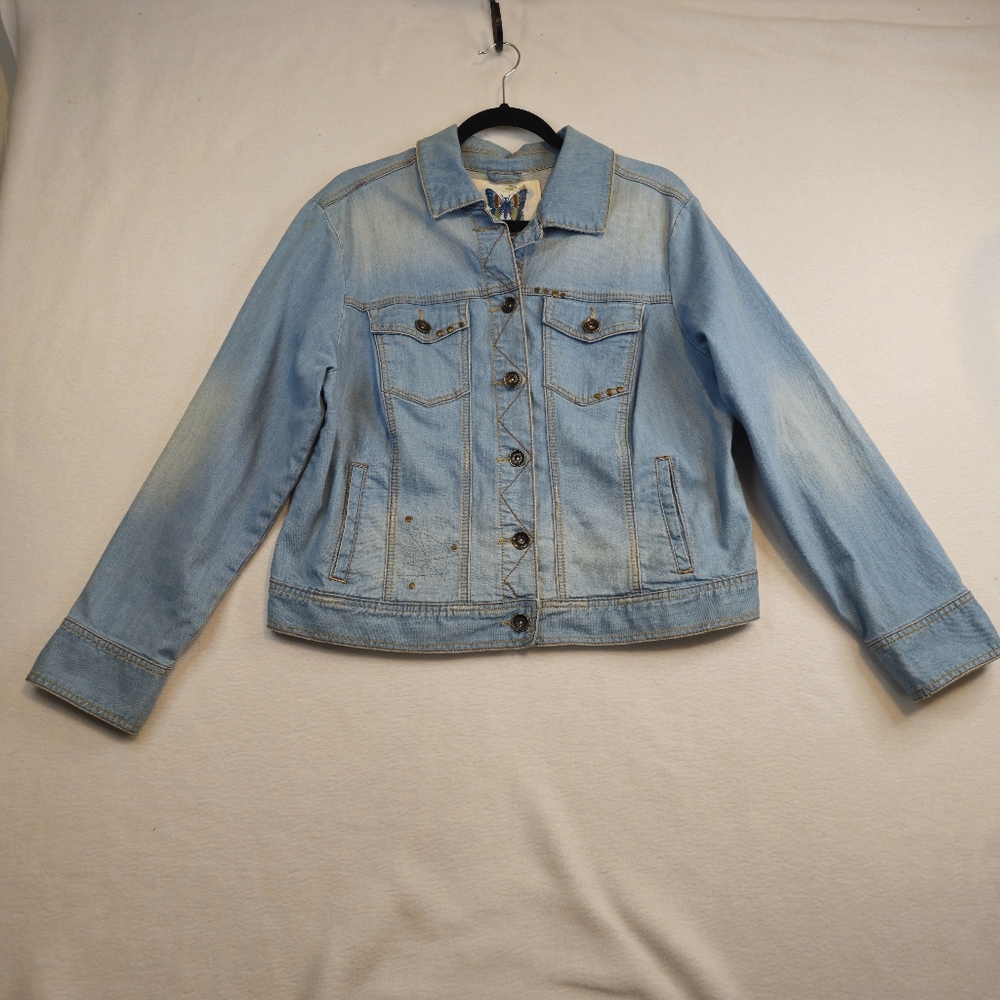 Avenue Jeans Women's Light Blue Denim Jacket Size 14/16